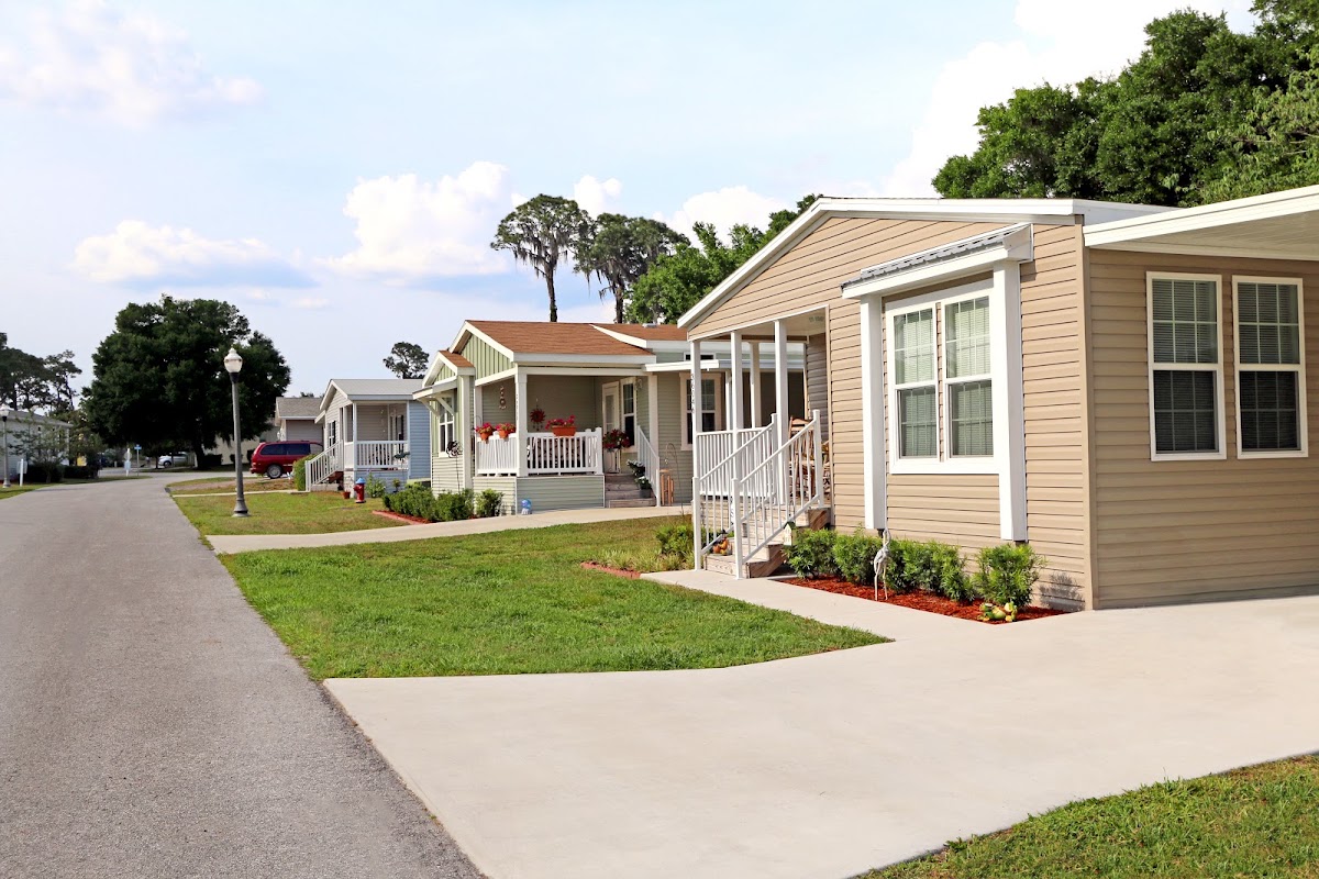 Grand Island Resort, a community in Grand Island